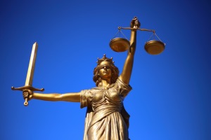Diferencia entre acto y hecho jurídico